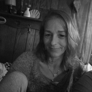 Meet your Posher, Connie